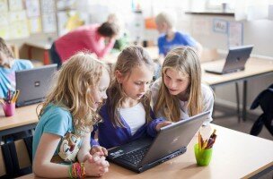 Компьютер для школьника – польза или вред