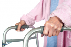 Как выбрать ходунки для пожилых людей?